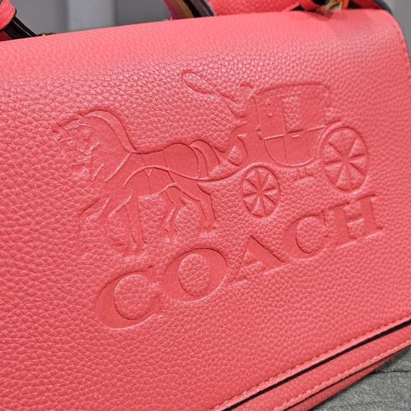 Coach Red Leather Crossbody With Coach Box! NWOT - Picture 4 of 16